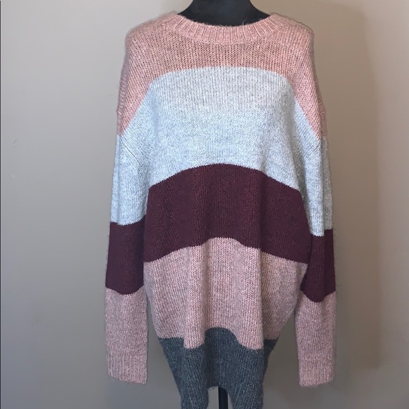 Silverflint Colorblock Sweater - Picture 2 of 5